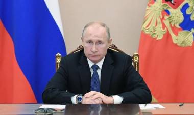 Putin anunció que recibirá la vacuna Sputnik V