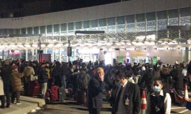Evacuación masiva en el aeropuerto de Frankfurt por sospecha de ataque terrorista