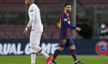 Con un Mbappé imparable, el PSG goleó al Barcelona por la ida de los octavos de final de la Champions League