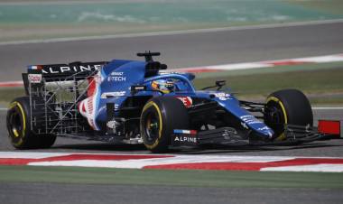 Gran regreso de Fernando Alonso a la Fórmula 1: así fue su debut con Alpine en los ensayos de pretemporada en Bahréin