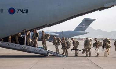 EEUU completó su salida de Afganistán y puso fin a 20 años de intervención militar
