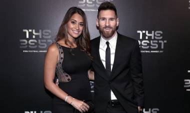 Piden la detención de un periodista por "discriminación de género" hacia la mujer de Messi