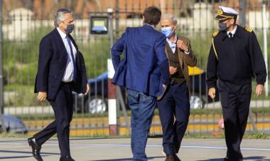 Alberto Fernández mantiene reuniones en Casa Rosada tras las múltiples renuncias