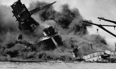 80 años de Pearl Harbor, el infierno que llegó desde el cielo: hora a hora, el ataque que metió a Estados Unidos en la Segunda Guerra