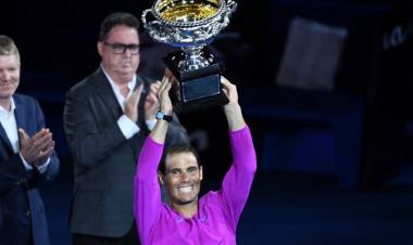 Rafael Nadal ganó el Abierto de Australia y se convirtió en el tenista con más Grand Slams