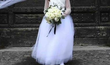 Inglaterra se dispone a prohibir el matrimonio de menores: qué permite la ley actual