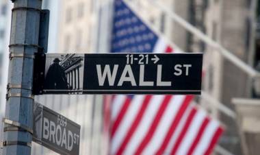 El peor día desde 2020: se derrumbaron las acciones en Wall Street