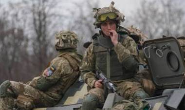 Putin se está quedando sin soldados y recurre a un “ejército de abuelos” que dejaron el Ejército hace 10 años