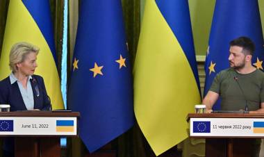 Ucrania espera la decisión sobre su adhesión a la Unión Europea