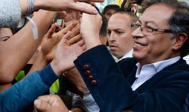 Gustavo Petro ganó el balotaje y es el nuevo presidente de Colombia