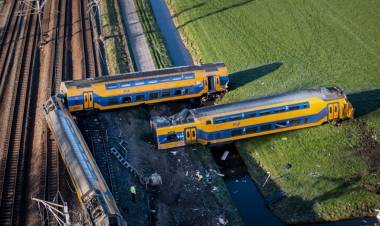 Un tren de alta velocidad chocó en Países Bajos: un muerto y 30 heridos