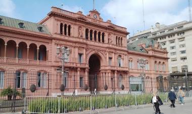 Amenaza de bomba en Casa Rosada a minutos del cierre de urnas