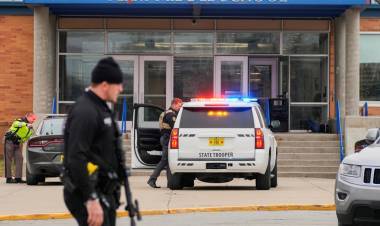 Terror en Iowa: un muerto y varios heridos como saldo de una balacera en una escuela