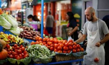 Advierten que los precios de los alimentos subieron hasta 70% en los últimos tres meses