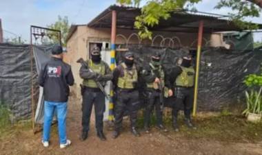 Operativo policial descubrió el funcionamiento de un búnker narco en terrenos del Arzobispado de Rosario