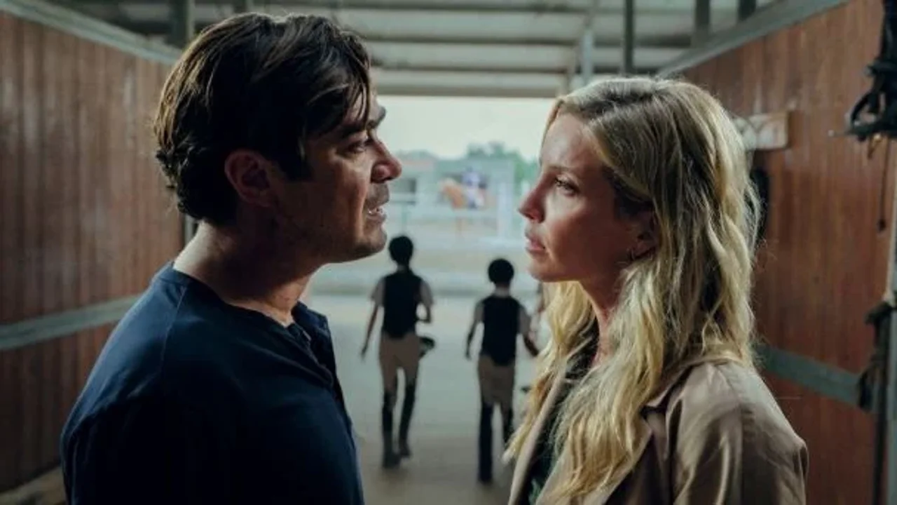 De qué trata "Desaparecidos en la noche", la película italiana que es un éxito en Netflix