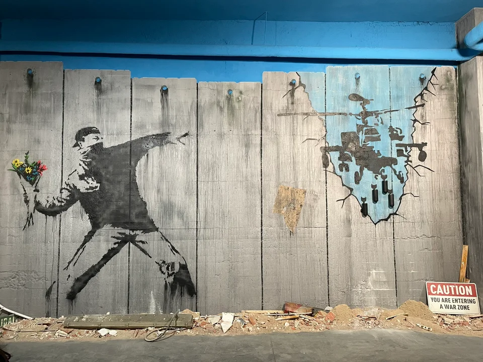 Abrió en Madrid un museo de reproducciones de obras de Banksy