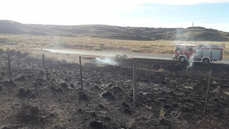 Achiras: Incendios Simultáneos en La tarde del Jueves en Cercanias a Achiras