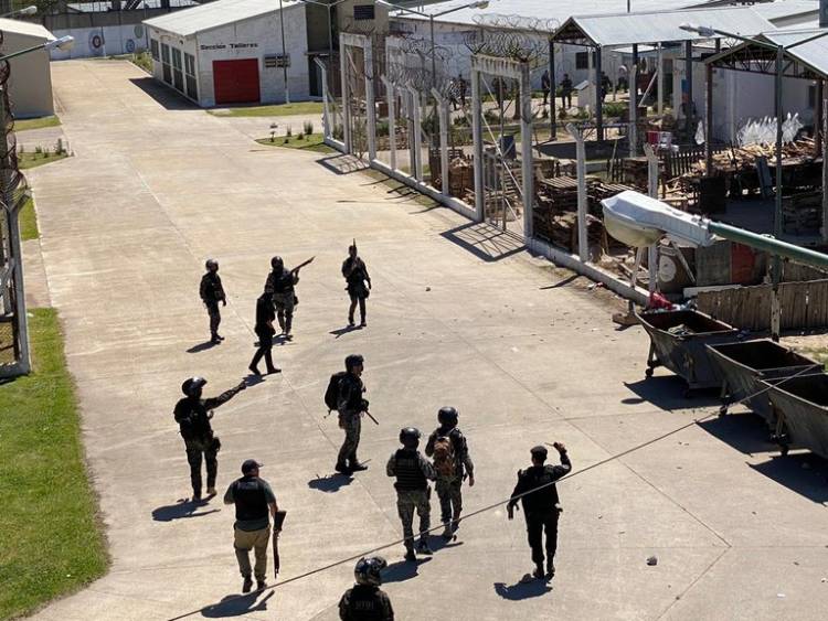 Presos amotinados en seis cárceles bonaerenses reclaman que se reanude el régimen de visitas