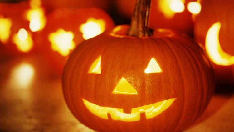 El fantástico origen de Halloween: de los druidas irlandeses a las calabazas que iluminan a un espíritu errante