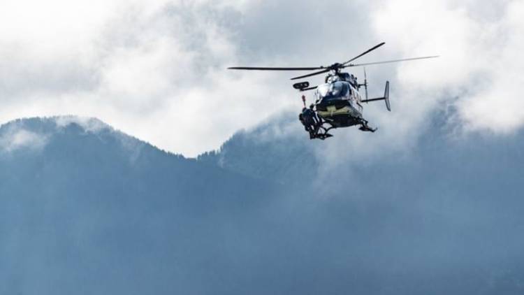 Cinco muertos y un herido al caer un helicóptero en los Alpes franceses