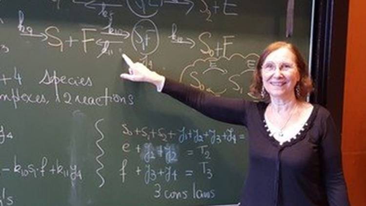 Una matemática argentina ganó el premio mundial "Por las Mujeres en la Ciencia"