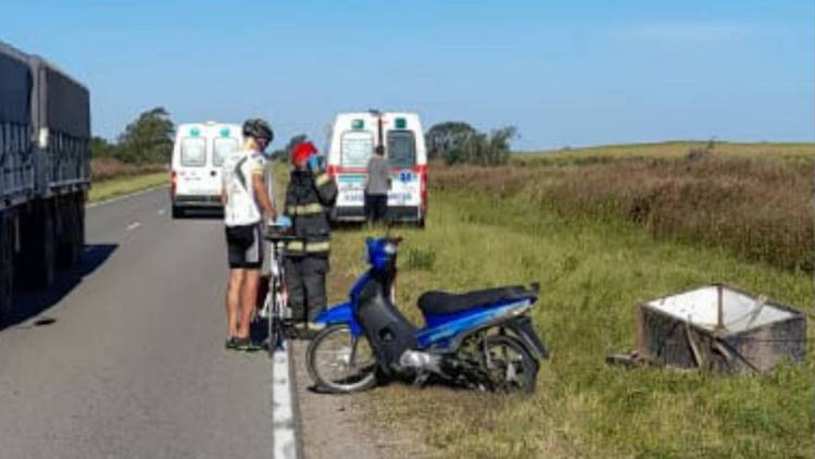 Dos motociclistas se accidentaron en ruta E-86 en Estación Chañaritos