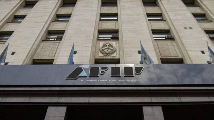 AFIP suspendió ejecuciones fiscales y medidas cautelares a micro y pequeñas empresas