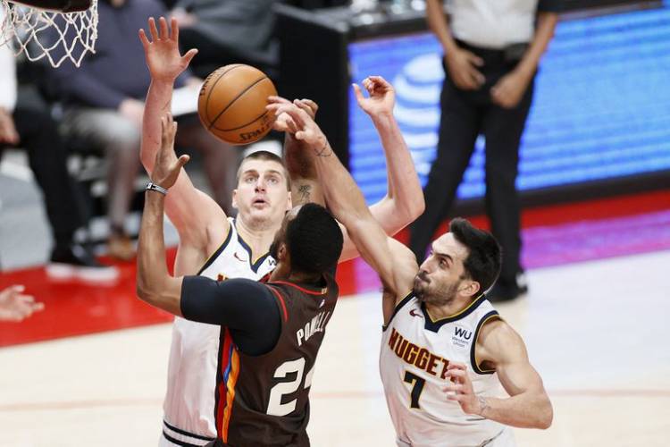 Pese al estupendo aporte de Campazzo, los Suns barrieron a los Nuggets: la polémica expulsión del MVP de la NBA, Nikola Jokic