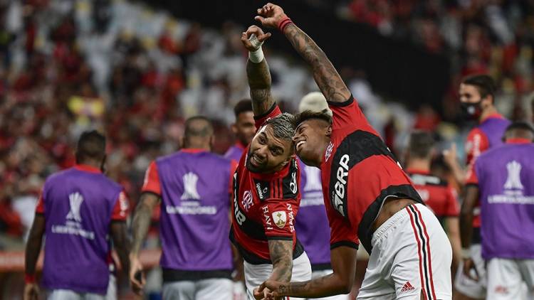 Flamengo superó a Barcelona y puso un pie en la final de la Copa Libertadores