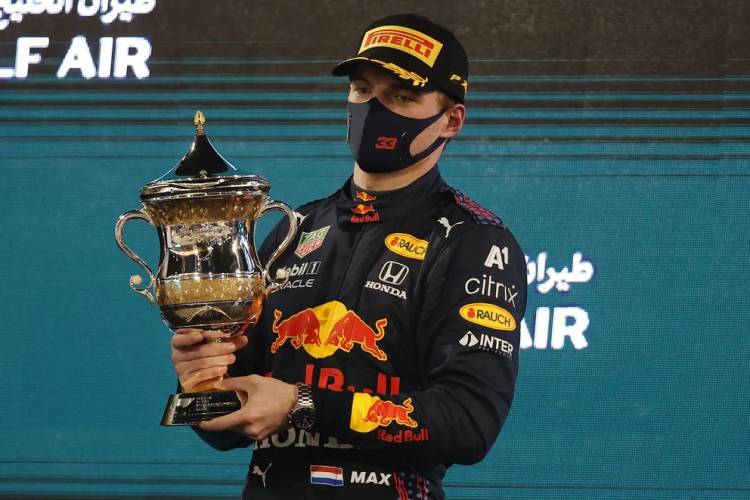 Logró el título que le faltó a Senna y amenaza con terminar con el reinado de Hamilton en la Fórmula 1: radiografía de Max Verstappen
