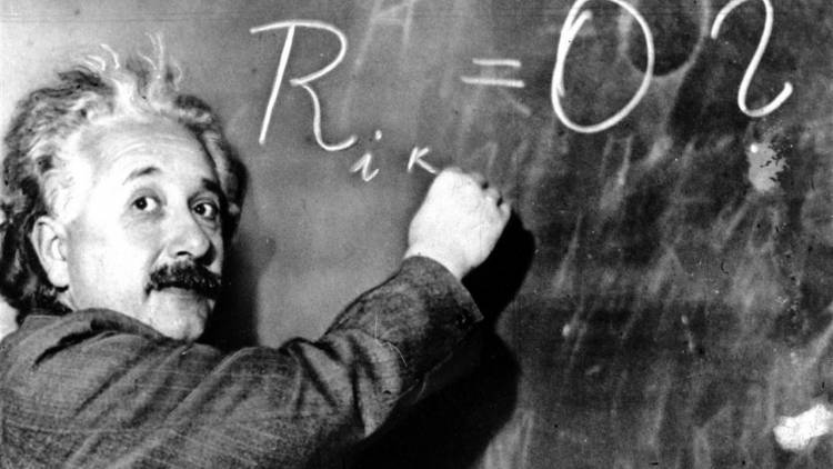 La tormentosa vida íntima de Einstein: amantes, atracción por su hijastra, el odio de un hijo y el Nobel que no fue