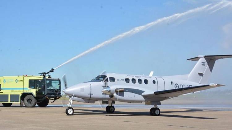 La Fuerza Aérea incorporó un avión de transporte que el Gobierno adquirió a Estados Unidos