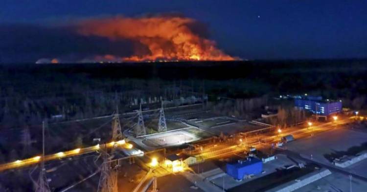 Los soldados rusos provocaron una nube radioactiva en la zona más contaminada de Chernobyl