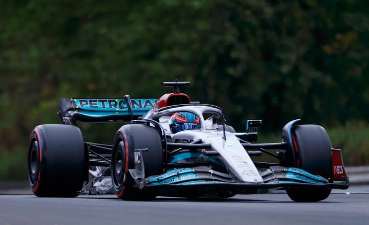 Russell dio la sorpresa y Mercedes se quedó con la pole en el GP de Hungría en la Fórmula 1: los inesperados problemas de los Red Bull