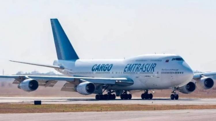Avión venezolano-iraní: la Cámara Federal autorizó la salida del país de 12 tripulantes