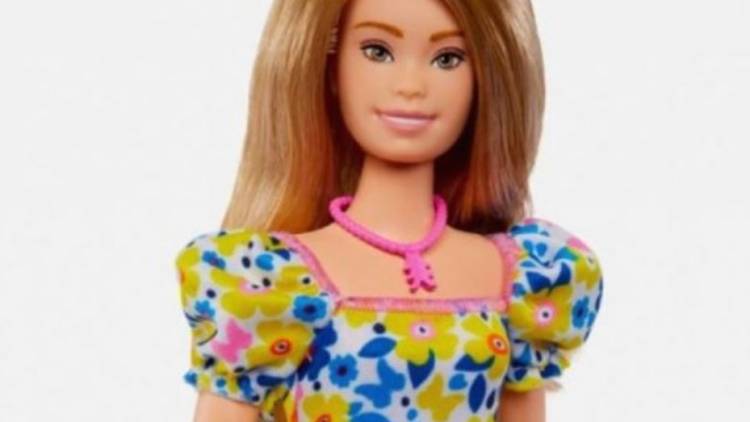 Presentaron la nueva muñeca Barbie con síndrome de Down