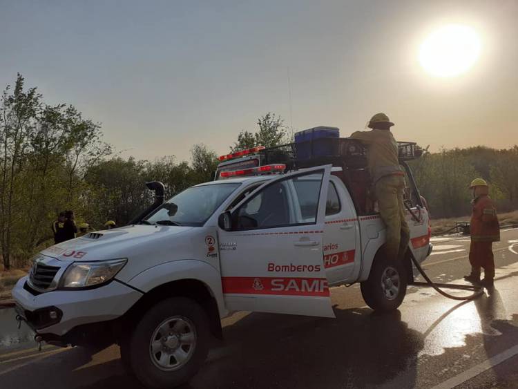 Bomberos de Sampacho reclaman el pago por el servicio de emergencia en rutas