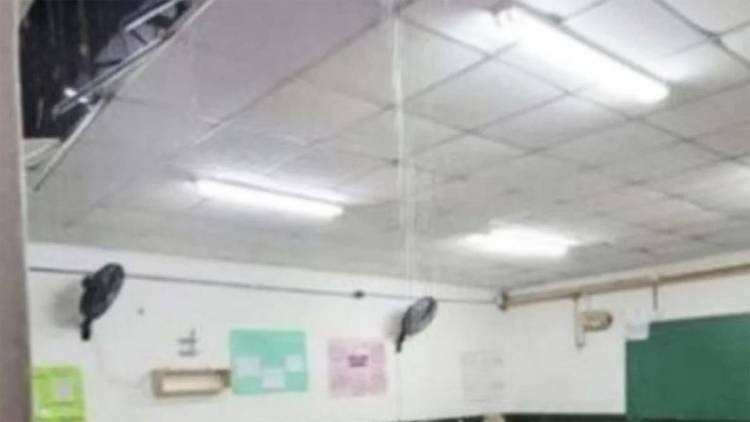 Un temporal de lluvias en Rosario provocó el derrumbe de un techo en una escuela