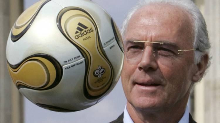 Murió Franz Beckenbauer, leyenda del fútbol alemán como jugador y DT