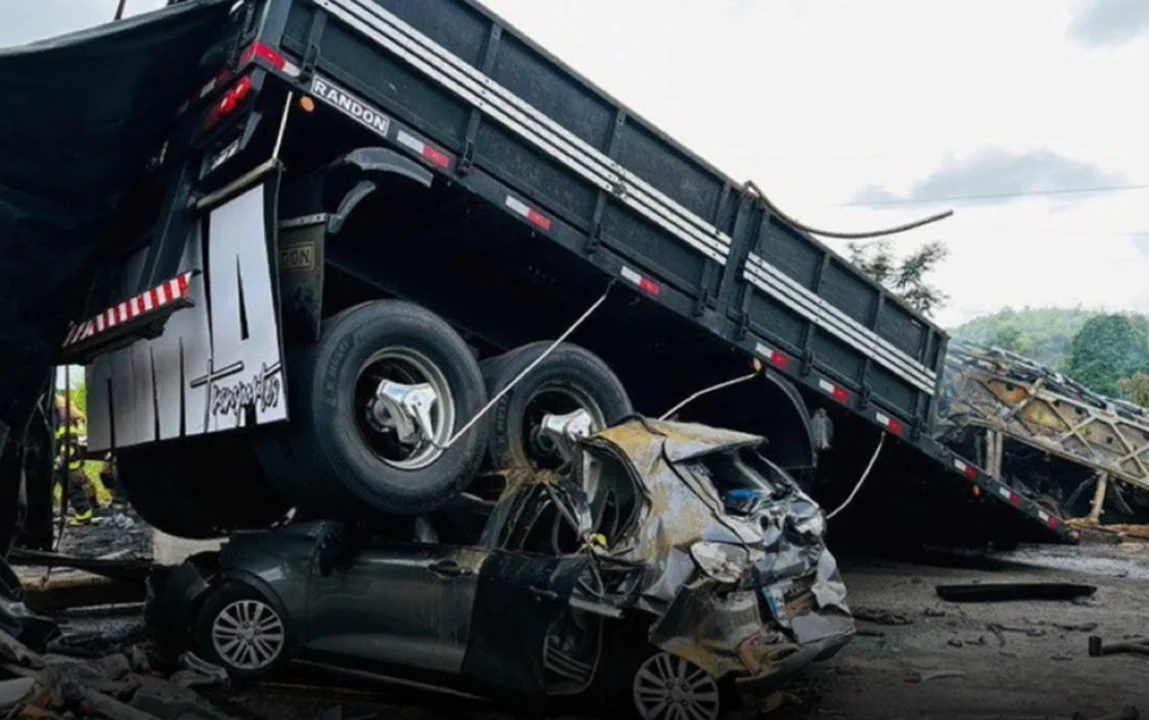 Brasil: al menos 38 muertos en un fatal accidente de tránsito