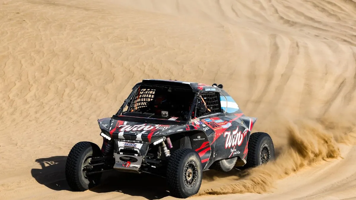 Nicolás Cavigliasso y Valentina Pertegarini imparables en el Dakar 2025, ganaron la cuarta etapa