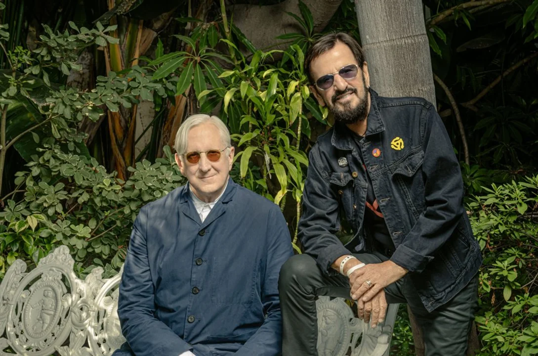 Ringo Starr lanzó un disco de música country producido por T-Bone Burnett