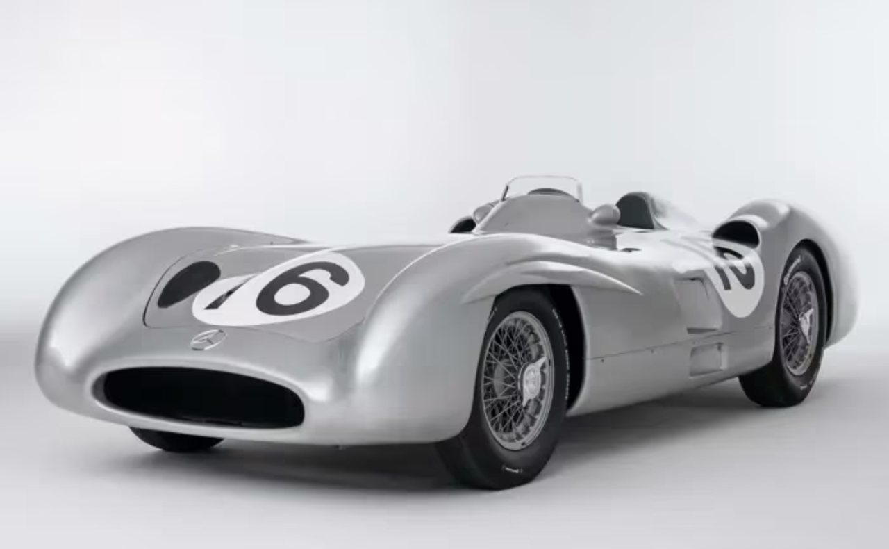 Un Mercedes de Fangio se vendió por U$S 53M y es el F1 más caro de la historia