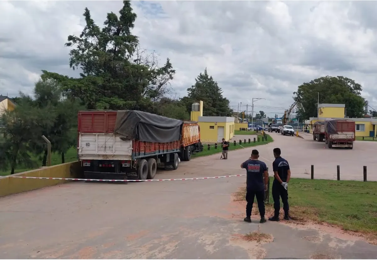 La Carlota: quiso subir a su camión, se resbaló y murió aplastado