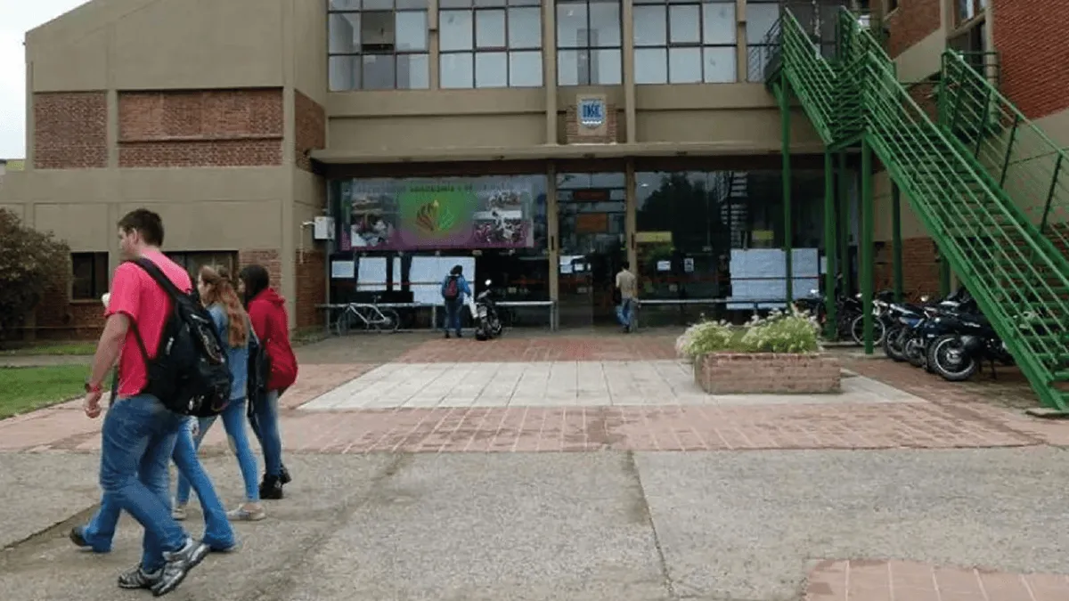 Causa por irregularidades en la Universidad: ya hay tres detenidos