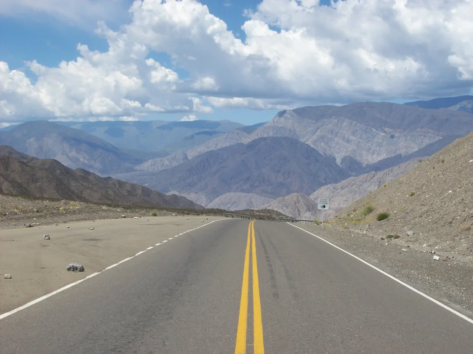 Firman convenio entre Vialidad Nacional y la provincia de Mendoza para la ejecución de obras