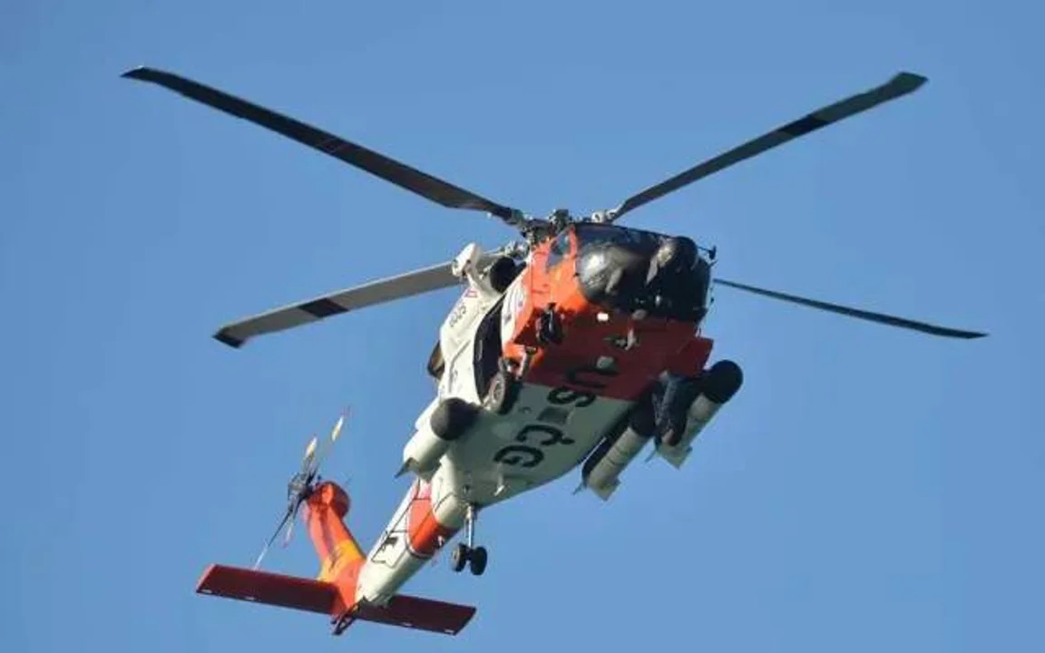 Se estrelló un helicóptero en el océano frente a Hawái: un muerto y dos desaparecidos