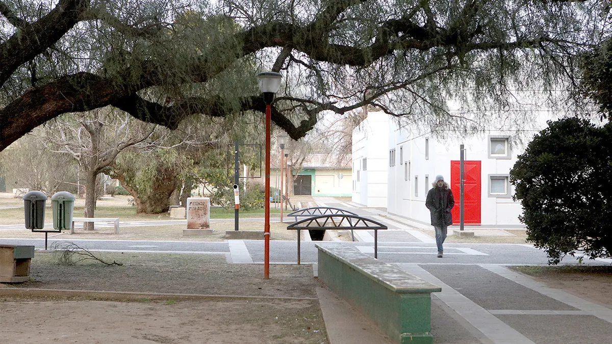 El paro universitario suma a no docentes y se extiende a todo el país