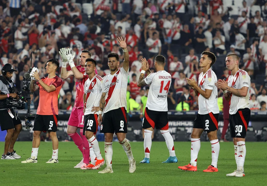 River recibe a Banfield y busca dar vuelta la página tras la eliminación de la Copa Libertadores